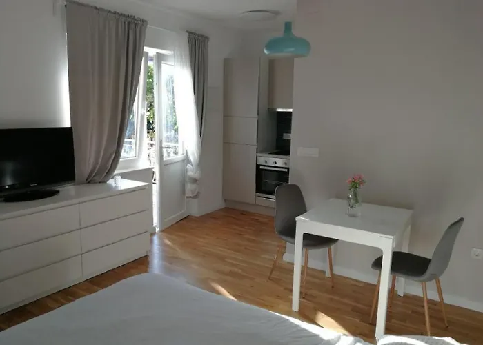 Rita - Free Bikes דירה זאדאר